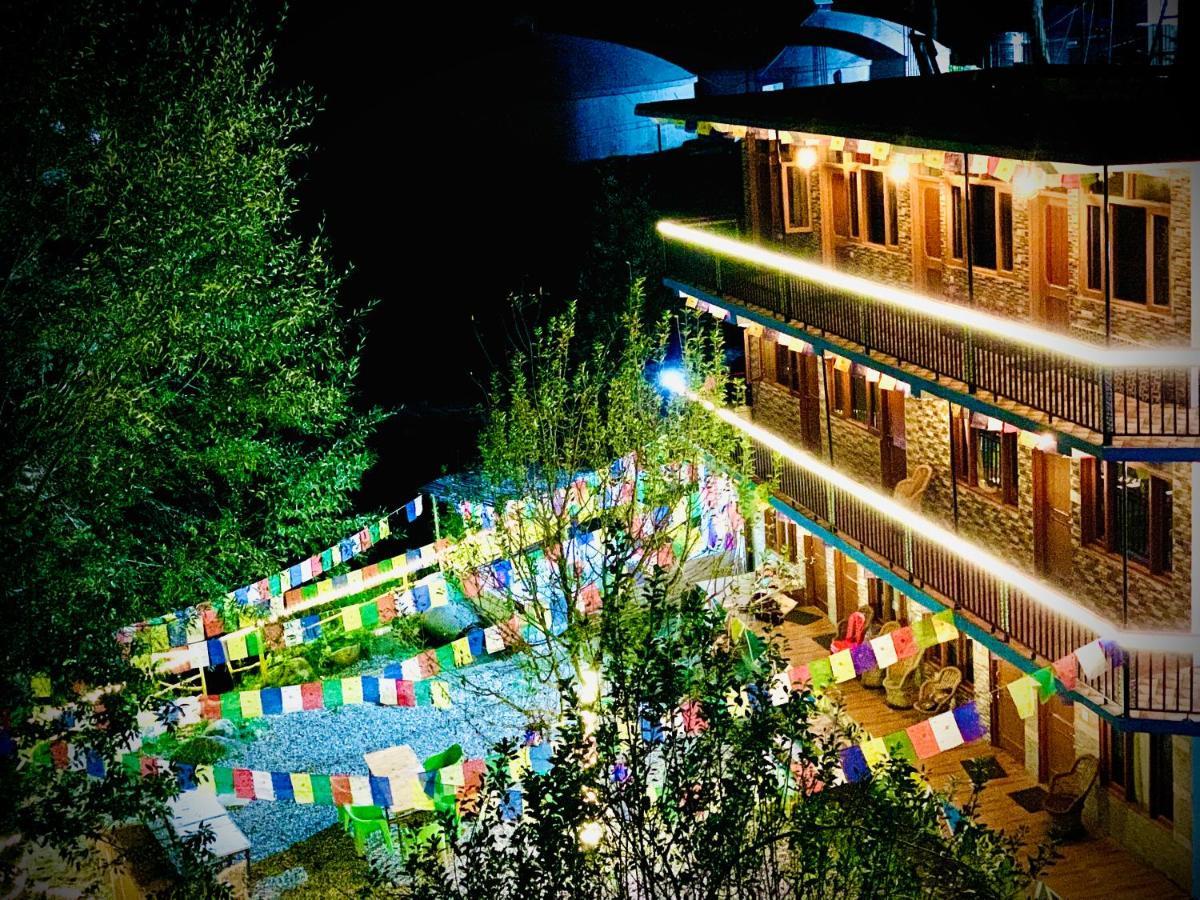 Hostel 360 Degree Манали Экстерьер фото