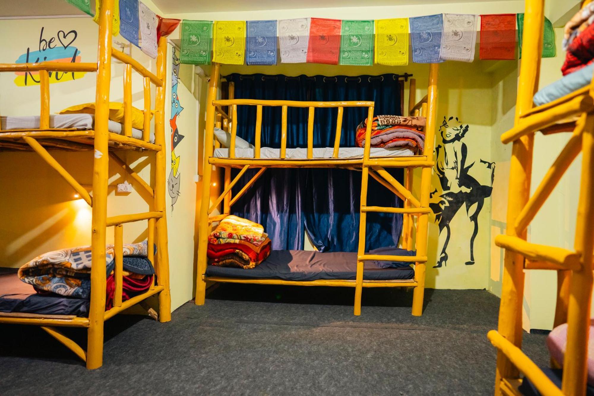 Hostel 360 Degree Манали Экстерьер фото